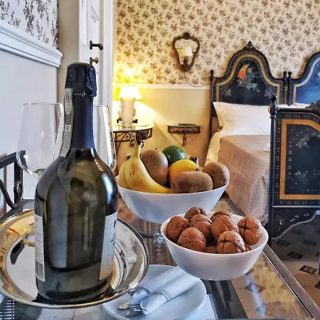 Bellini Deluxe Guest house *