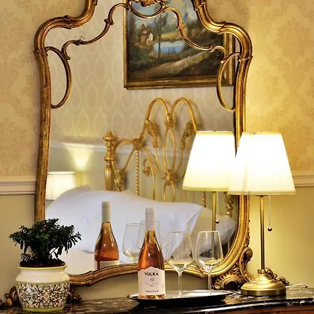 Bellini Deluxe Guest house *